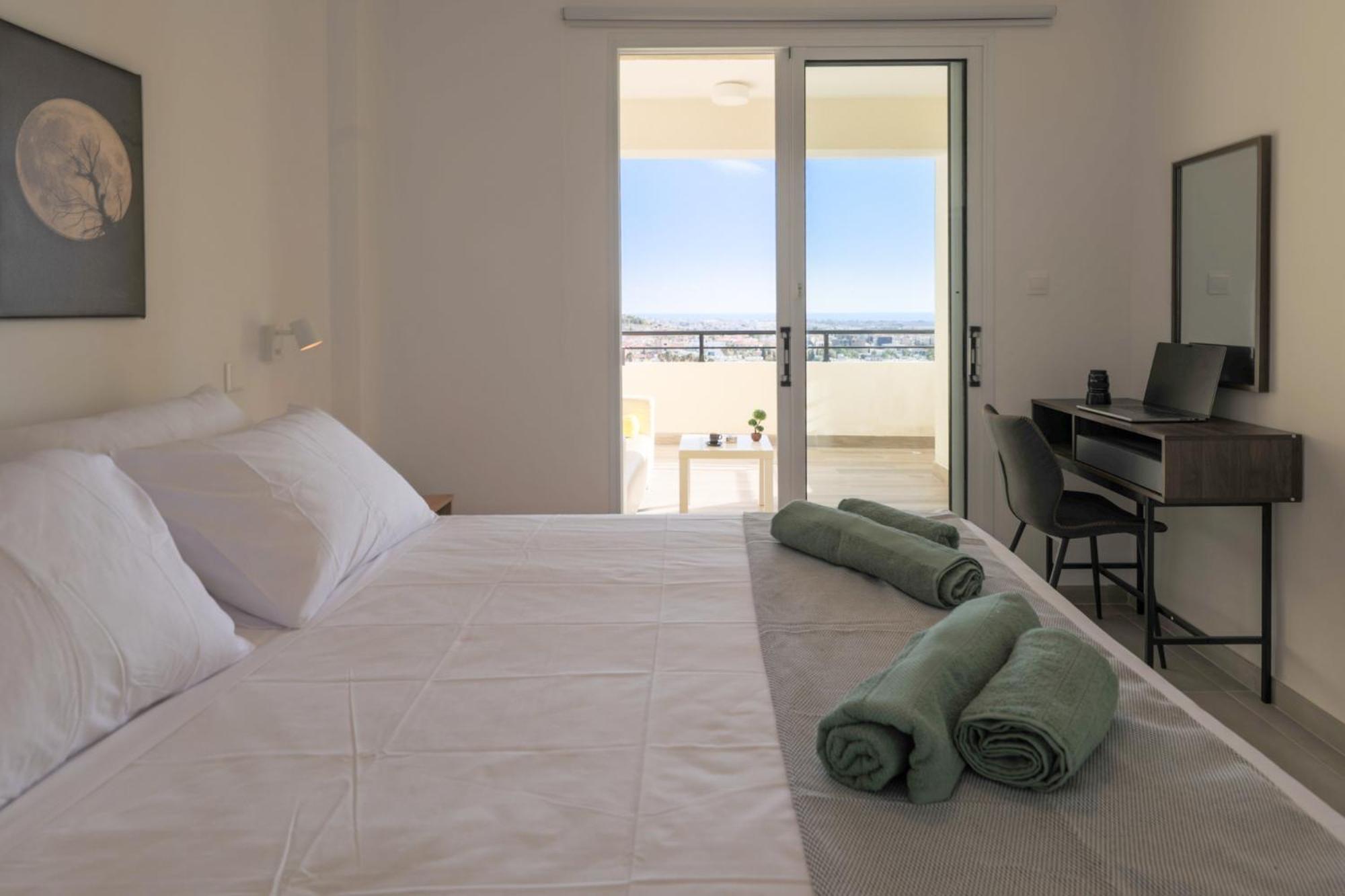 Eden Blue-Horizon 1B, Paphos, Sea View, Pool Apartment Konia ภายนอก รูปภาพ