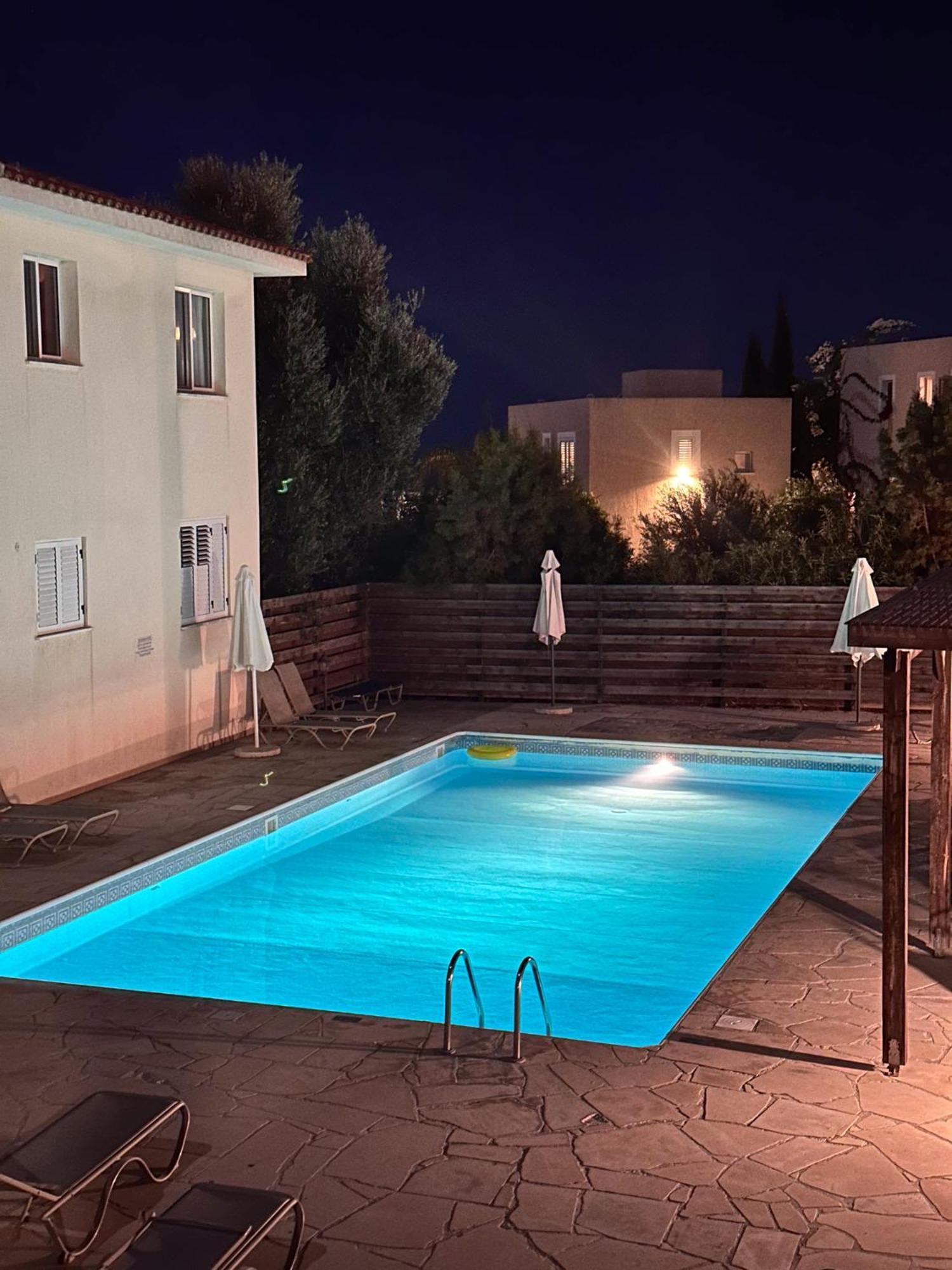Eden Blue-Horizon 1B, Paphos, Sea View, Pool Apartment Konia ภายนอก รูปภาพ